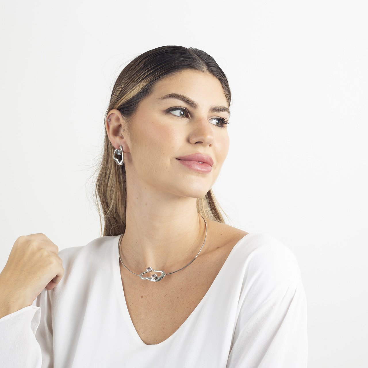 CHOKER CONSTANÇA CRISTAL INCOLOR BANHO RÓDIO BRANCO