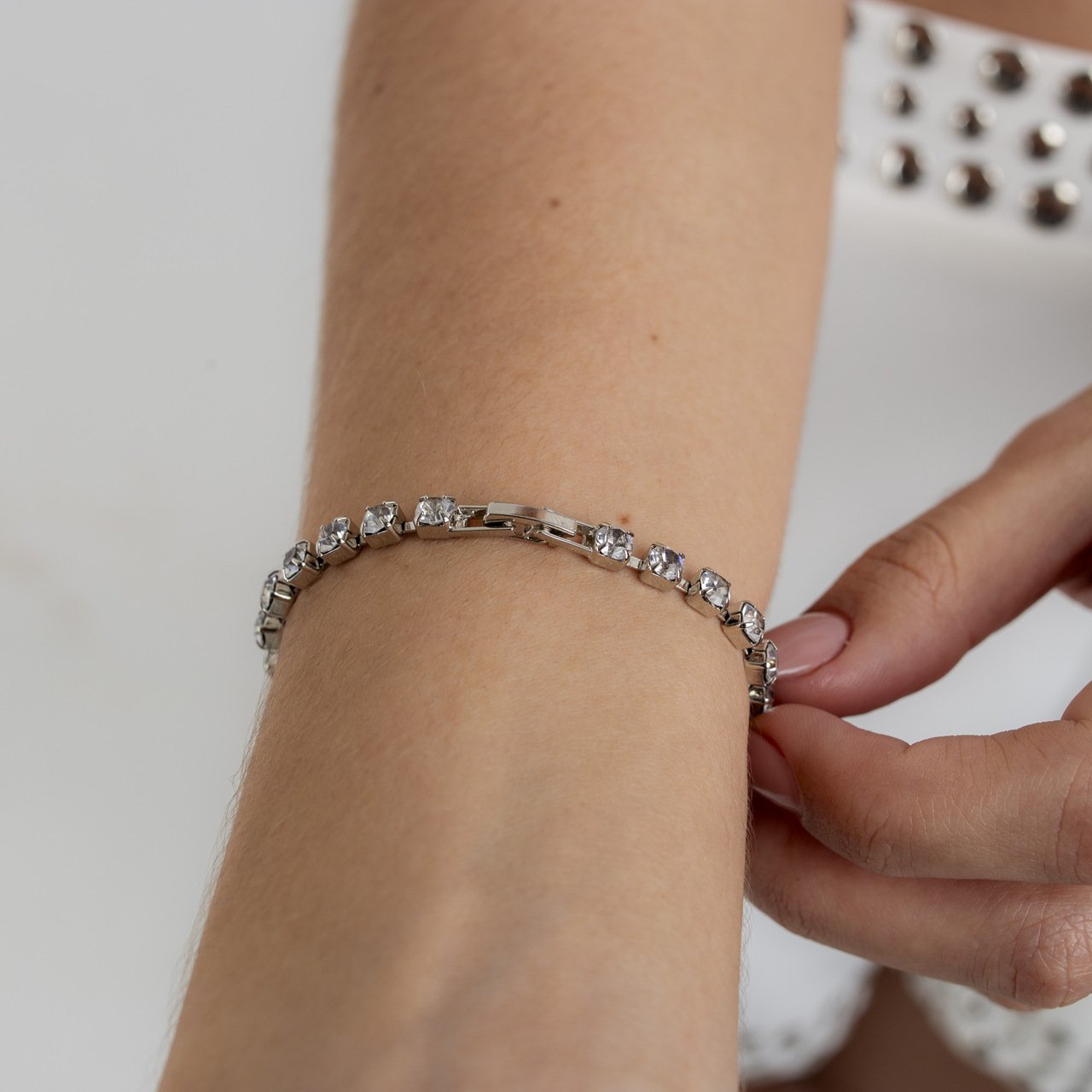 PULSEIRA CRISTAL INCOLOR G BANHO RÓDIO BRANCO