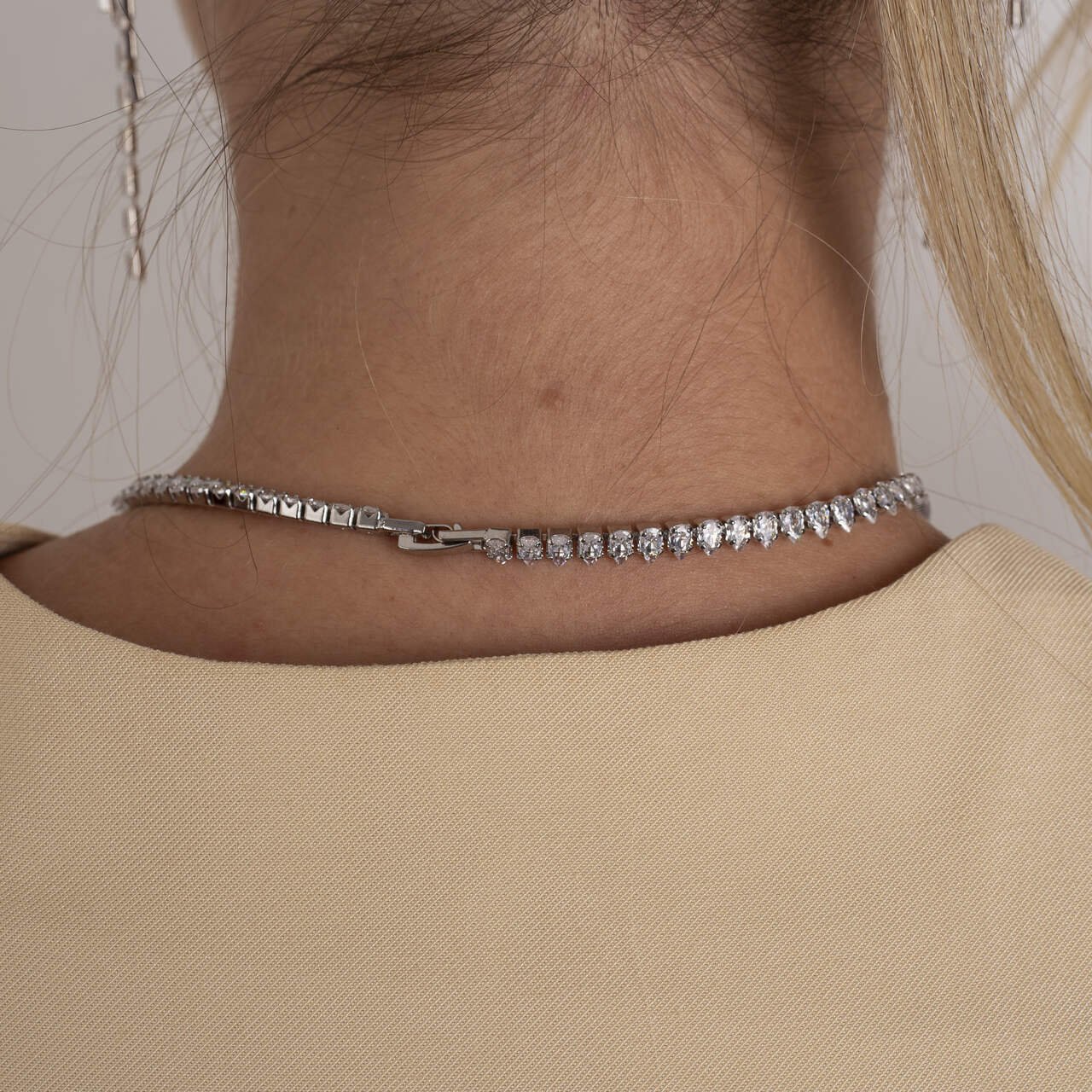 CHOKER TIFI ZIRCÔNIA GOTA INCOLOR BANHO RÓDIO BRANCO