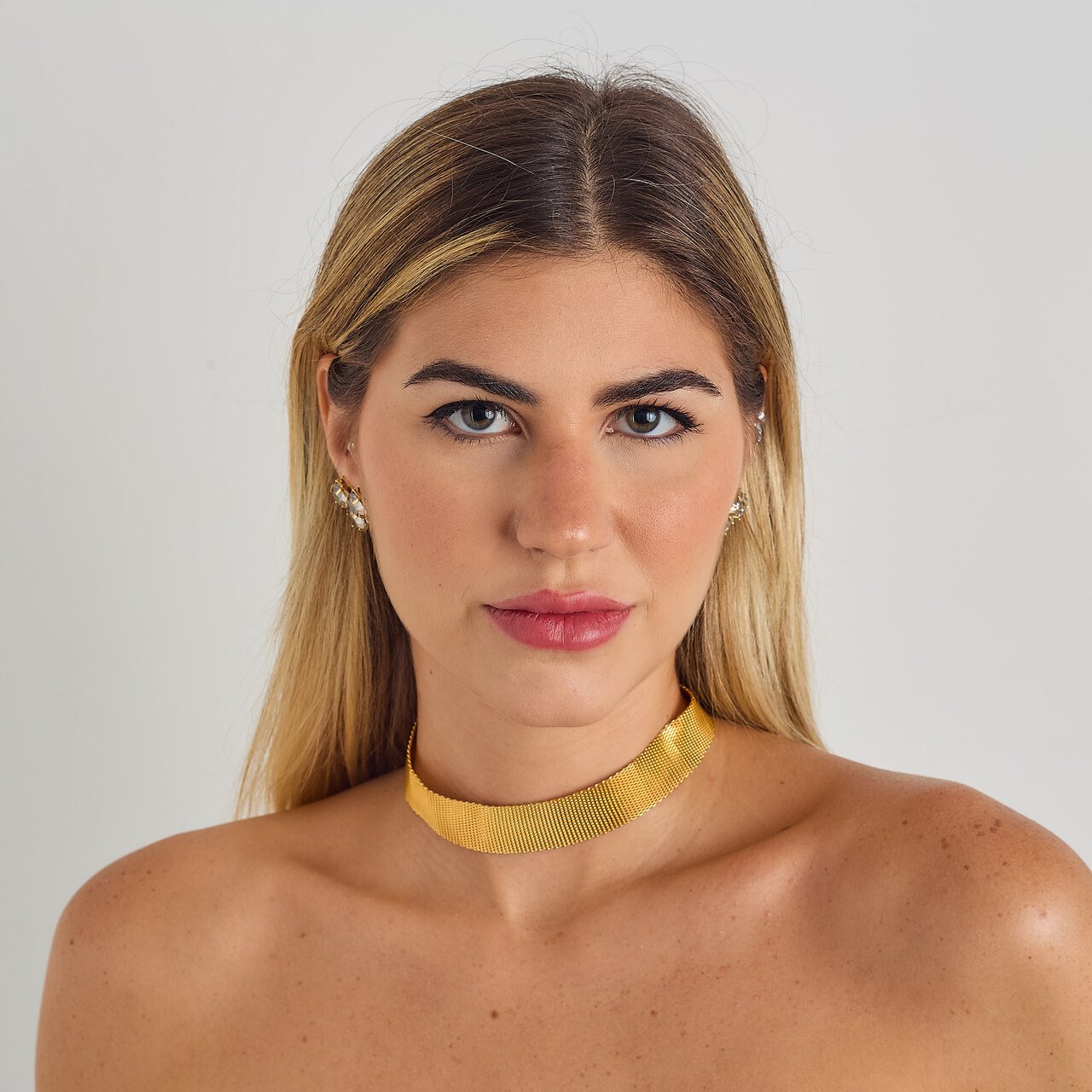 CHOKER MALHA BANHO OURO