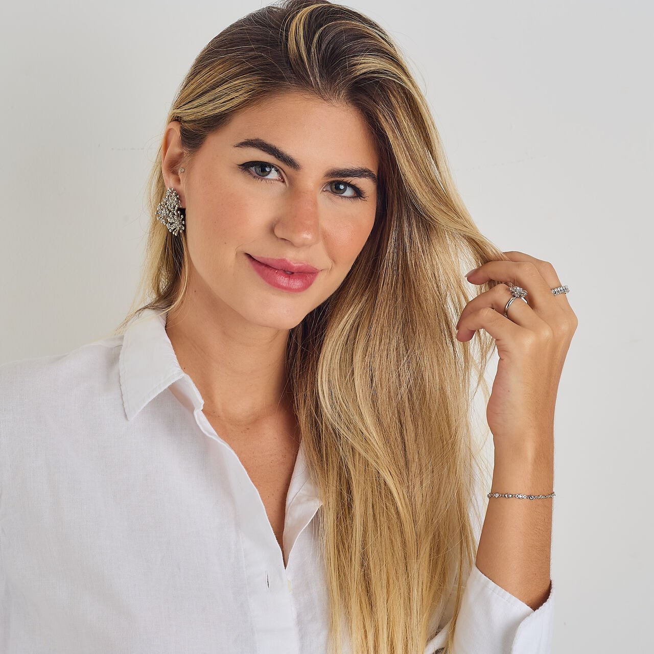 BRINCOS CALM TRÍADE BANHO RÓDIO BRANCO