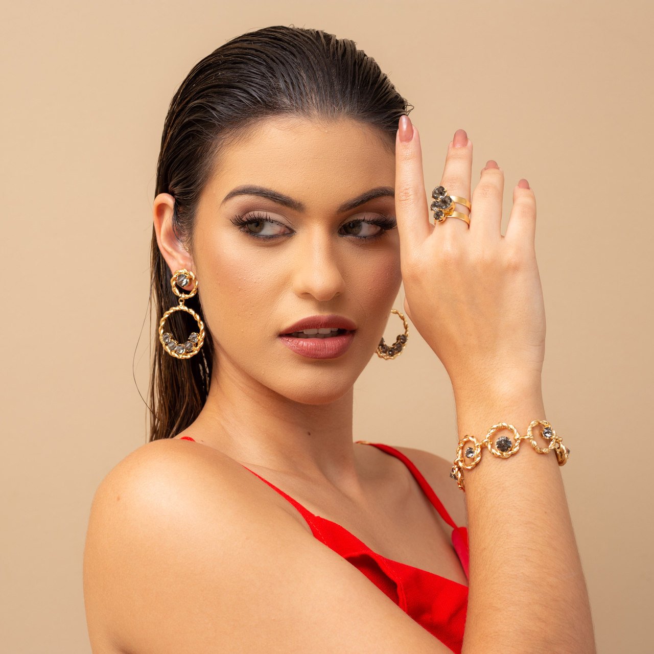 ANEL LABELA CRISTAL RIVOLI CINZA BANHO OURO