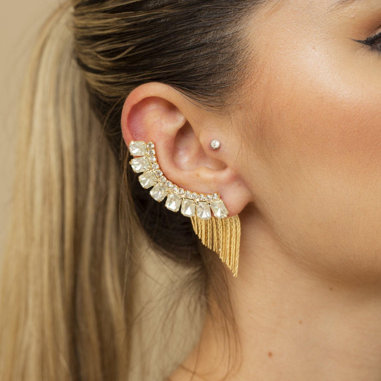 BRINCOS EAR CUFFS EVA CRISTAL QUADRADO ZIRCÔNIA BANHO OURO