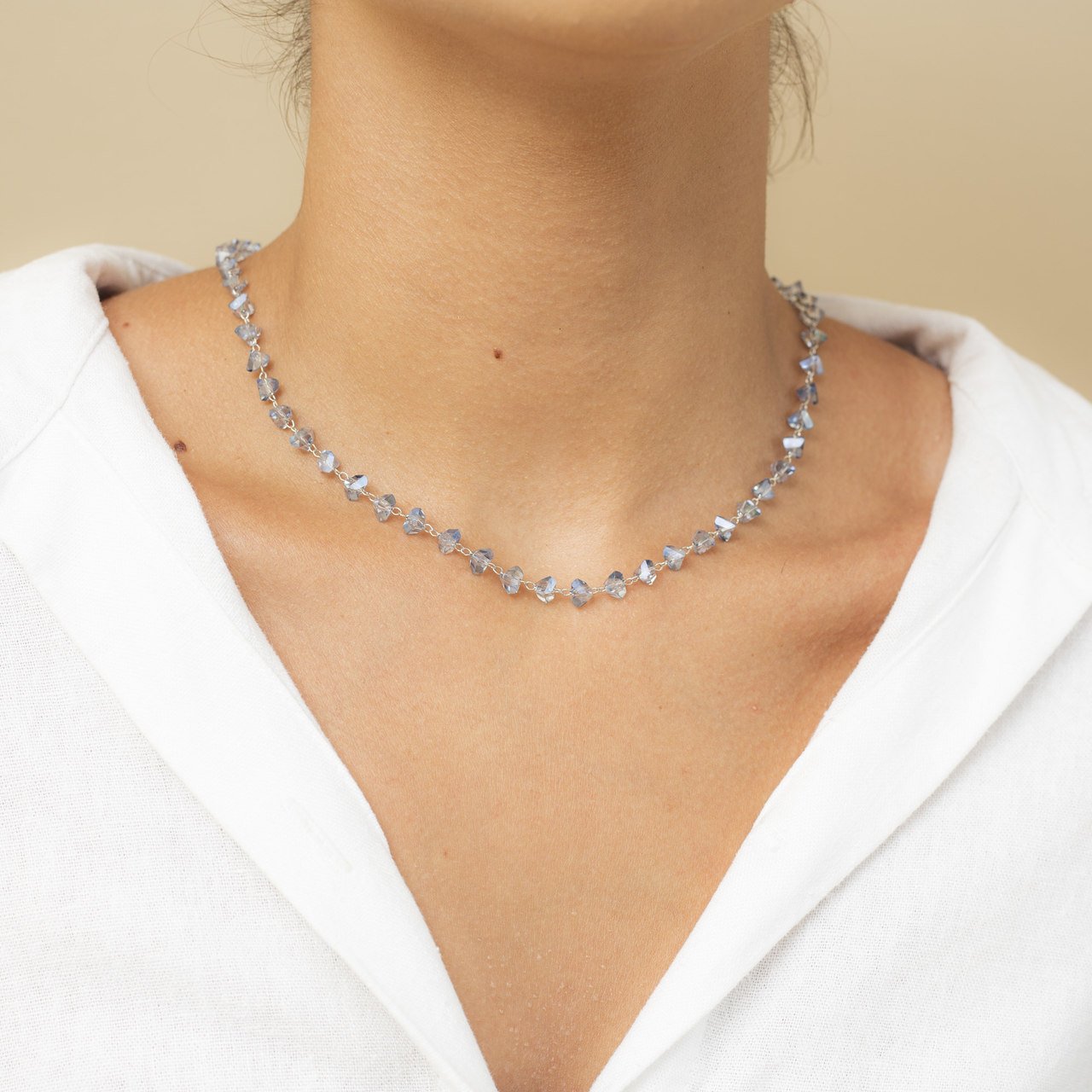 CHOKER LILA CRISTAIS FACETADOS AZUL TRANSLÚCIDO BANHO RÓDIO BRANCO