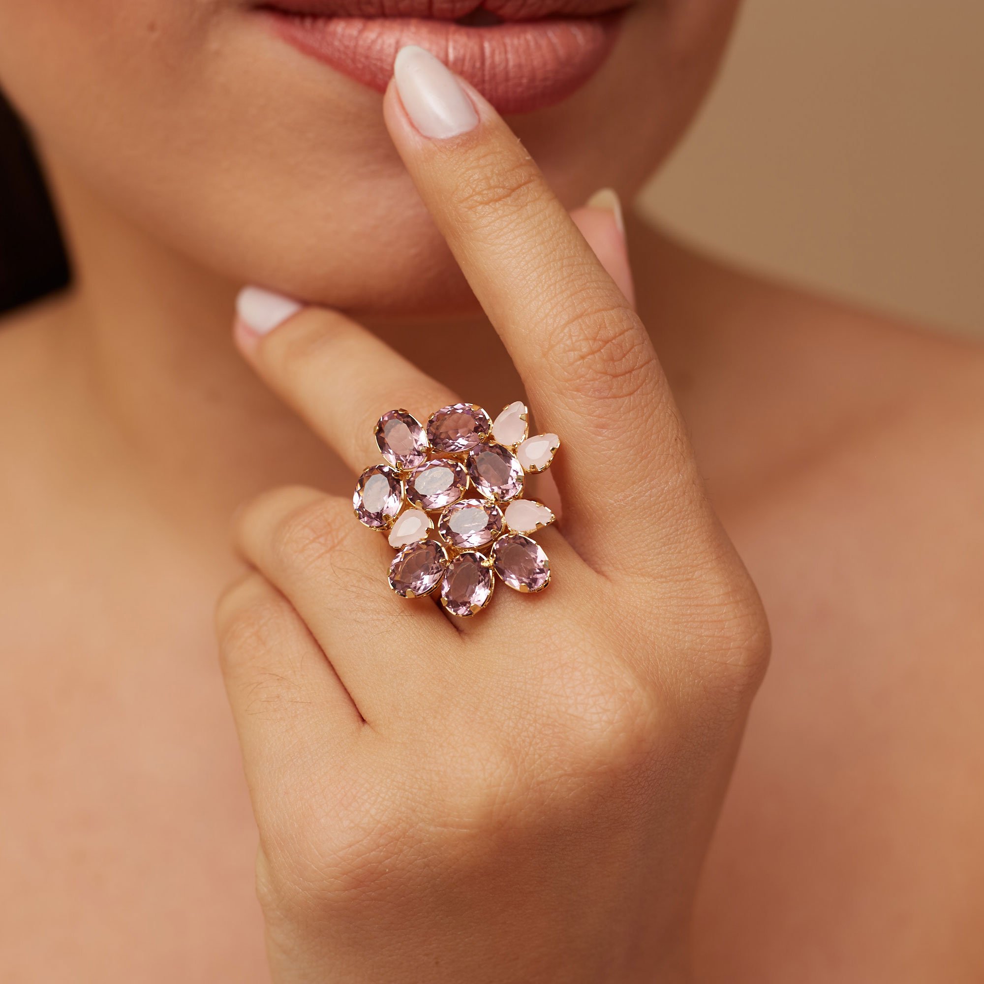 ANEL UNA AMETISTA/ QUARTZO ROSA BANHO OURO