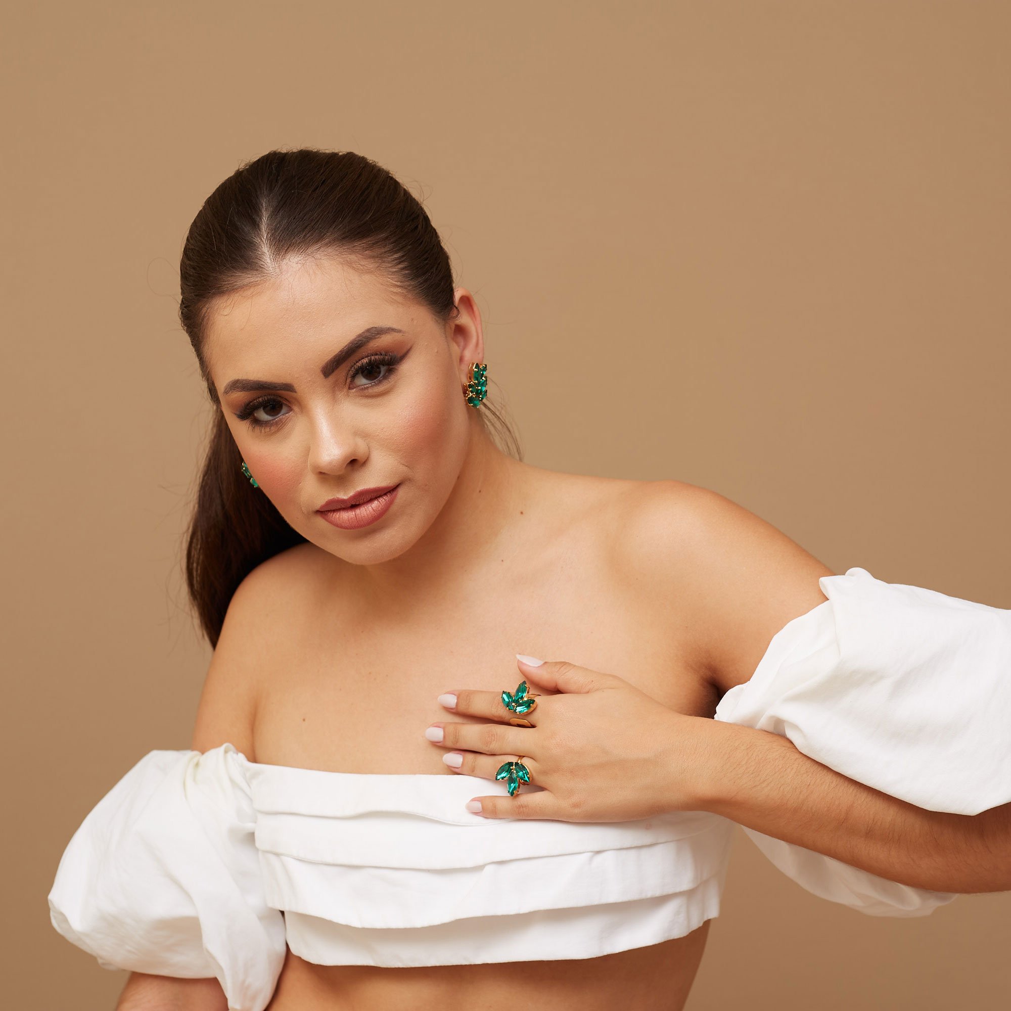 ANEL NINA VERDE BANHO OURO