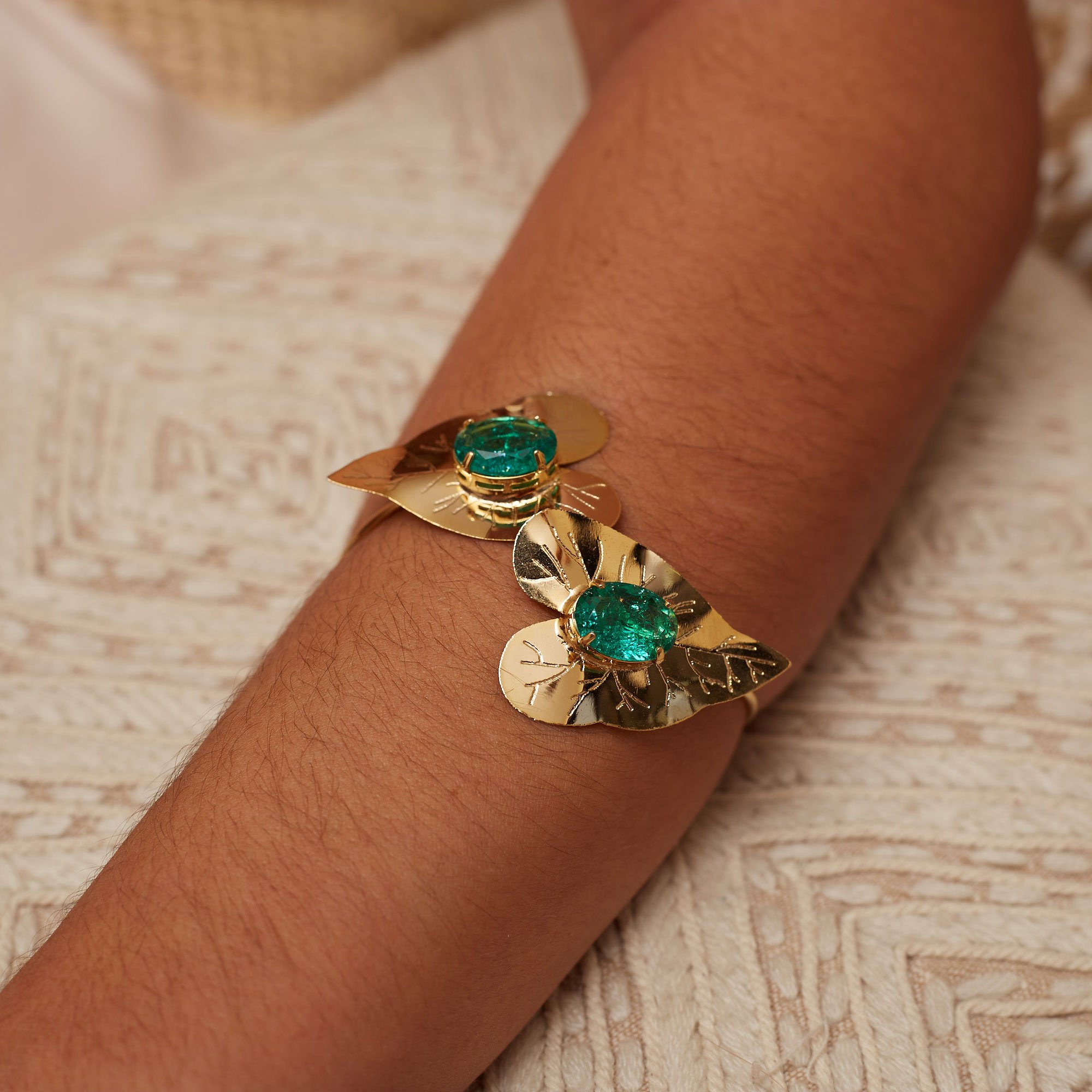 BRACELETE KERRII VERDE FUSION BANHO OURO