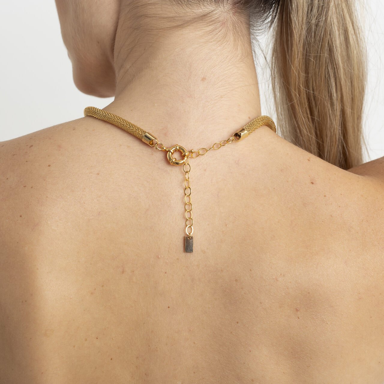 CHOKER POLLACA CORRENTE TELA BANHO OURO