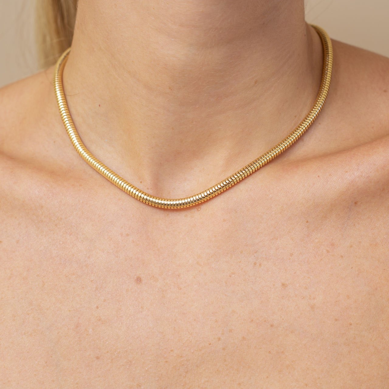 CHOKER SHADÊ CORRENTE RABO DE RATO G BANHO OURO