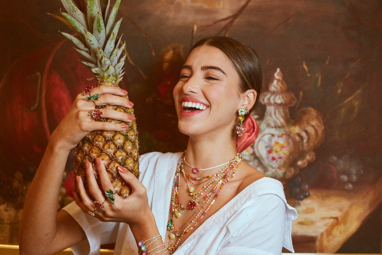 BRINCOS FRUIT ABACAXI UVA BANHO OURO