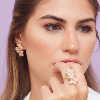 ANEL TIFFEN FLOR CRISTAIS QUARTZO ROSA BANHO OURO