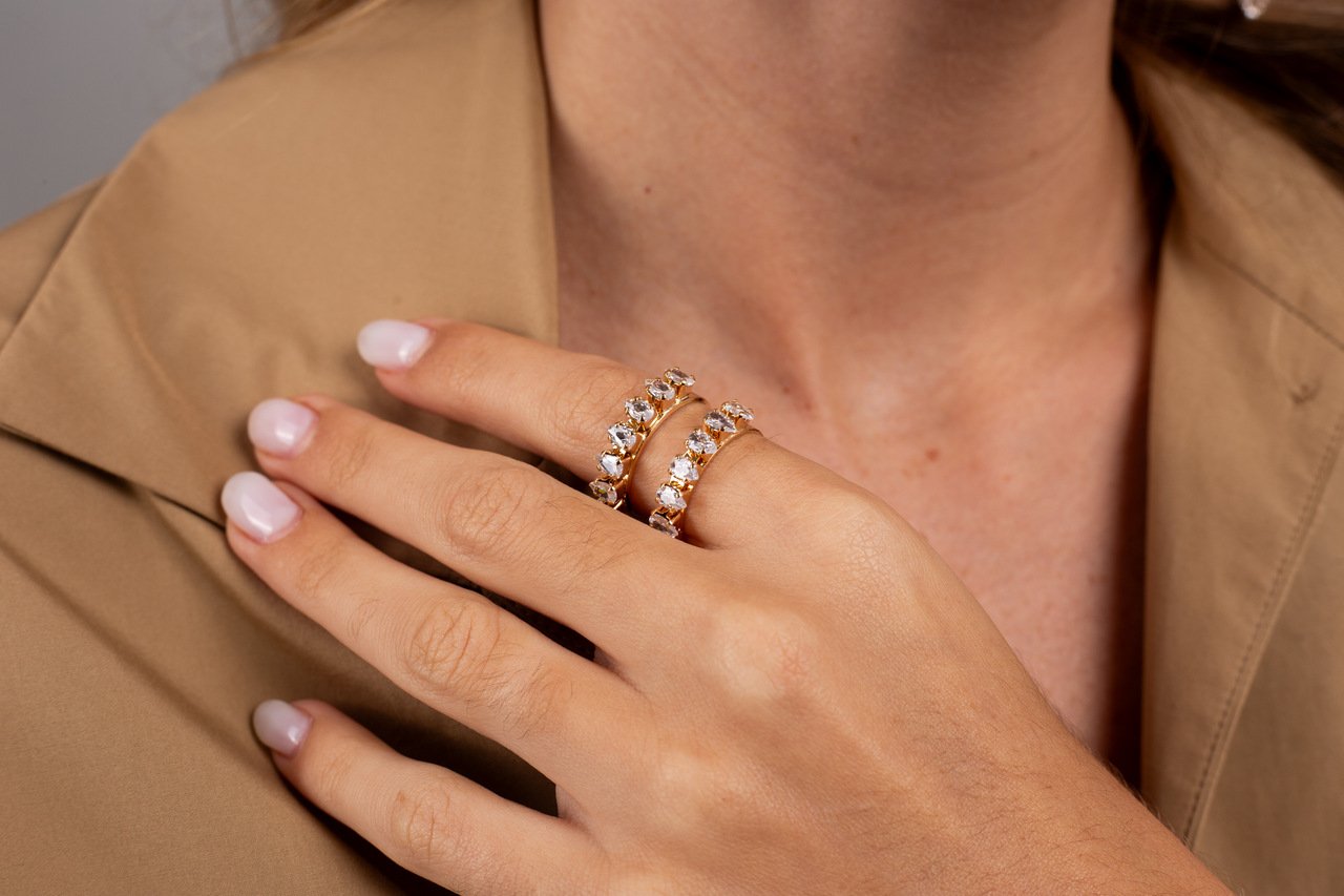 ANEL ARO DUPLO RIVIERA GOTA INCOLOR BANHO OURO