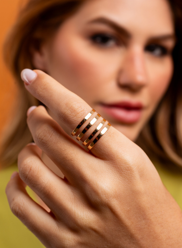 ANEL ARO LISTRADO BANHO OURO