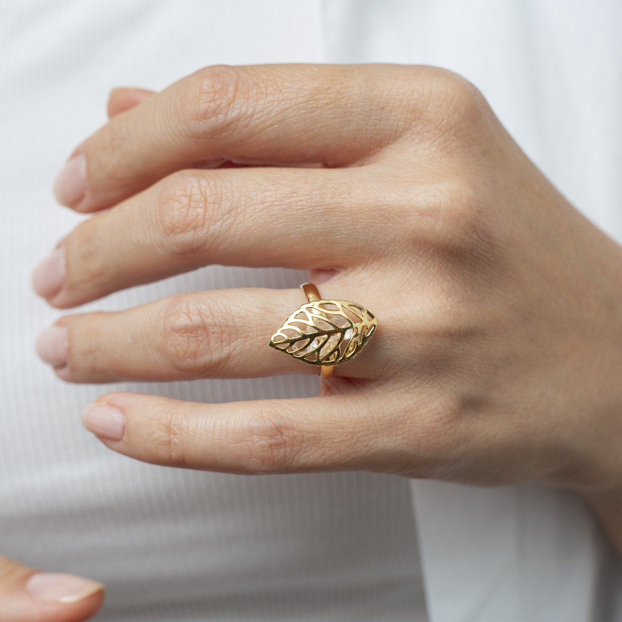 ANEL FOLHA CRISTAL BANHO OURO