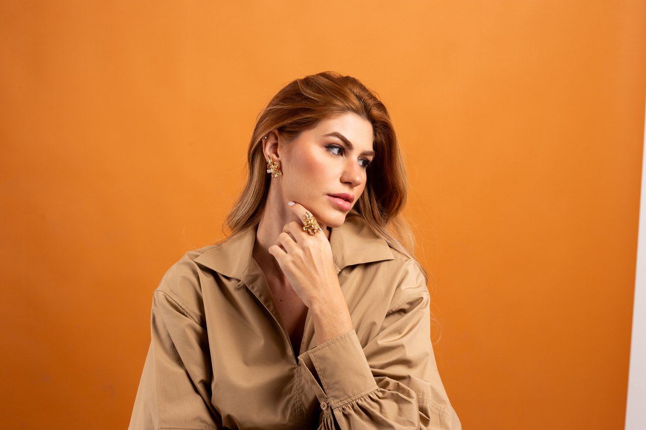 ANEL HARMONIA MIX CRISTAIS CHAMPANHE BANHO OURO