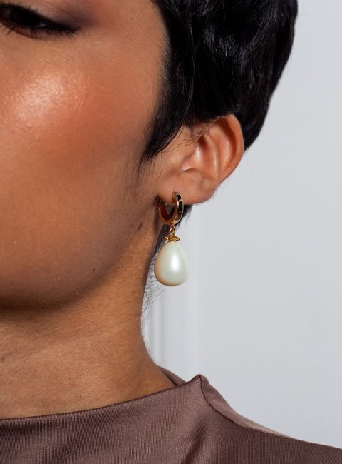 ARGOLAS KISPA PÉROLA SHELL GOTA BANHO OURO