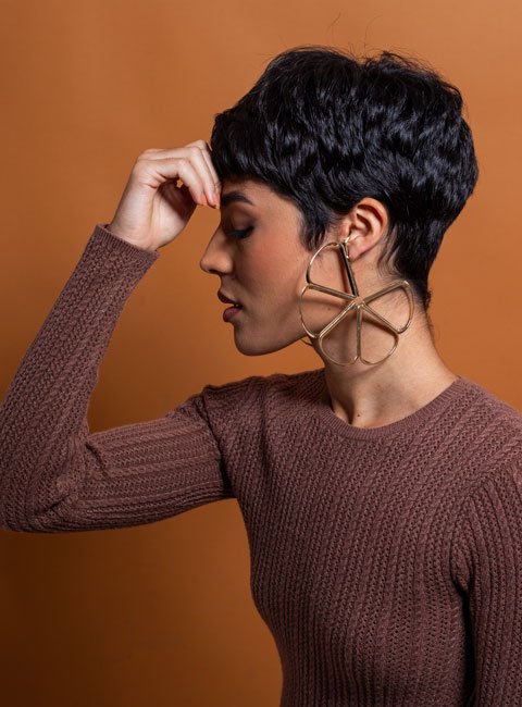 ARGOLAS VOLUTA FLOR BANHO OURO