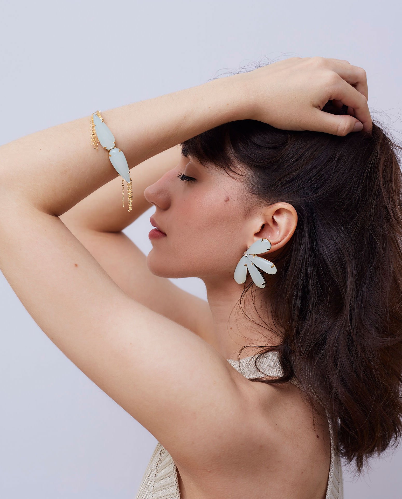 BRACELETE ANITA GOTA FINA AZUL BANHO OURO