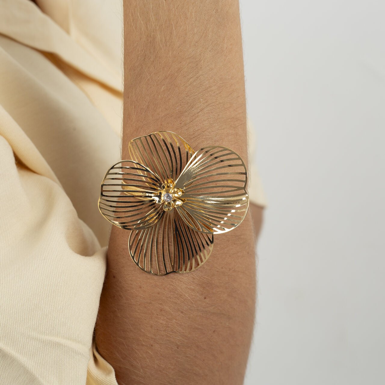 BRACELETE CALEURPA ZIRCÔNIA BANHO OURO