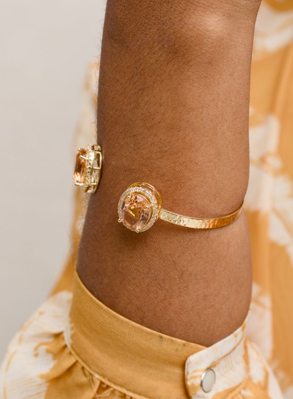 BRACELETE NINA DUO OVAL BEGE BANHO OURO