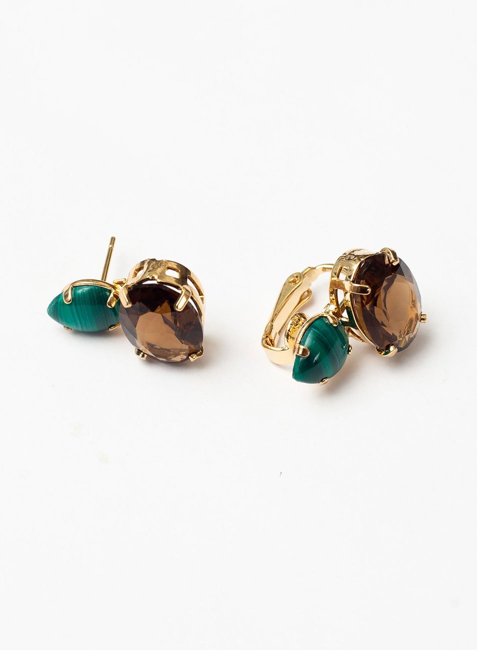 BRINCOS AMÊNDOA COM CRISTAL MARROM E VERDE MALAQUITA PRESSÃO BANHO OURO