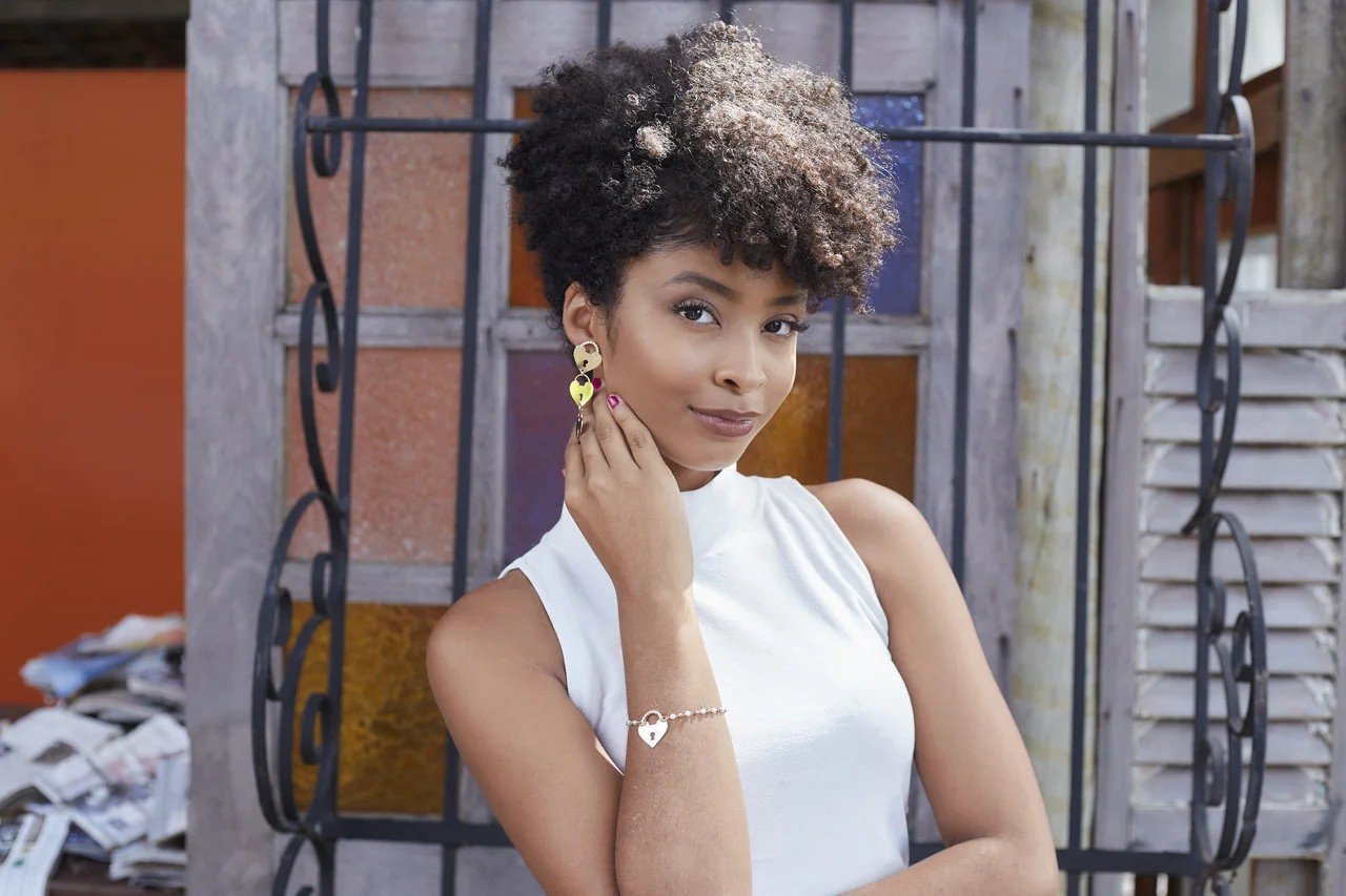 BRINCOS CORAÇÕES CADEADO BANHO OURO