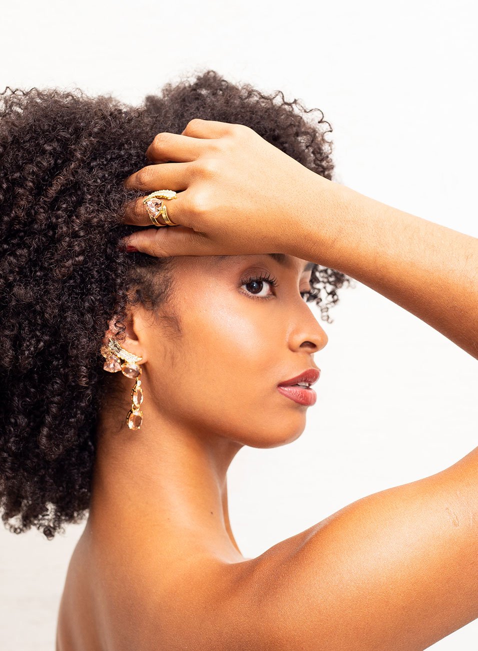 BRINCOS DIVA EARCUFF FOLHA CRISTAIS ROSÊ 2 EM 1 BANHO OURO