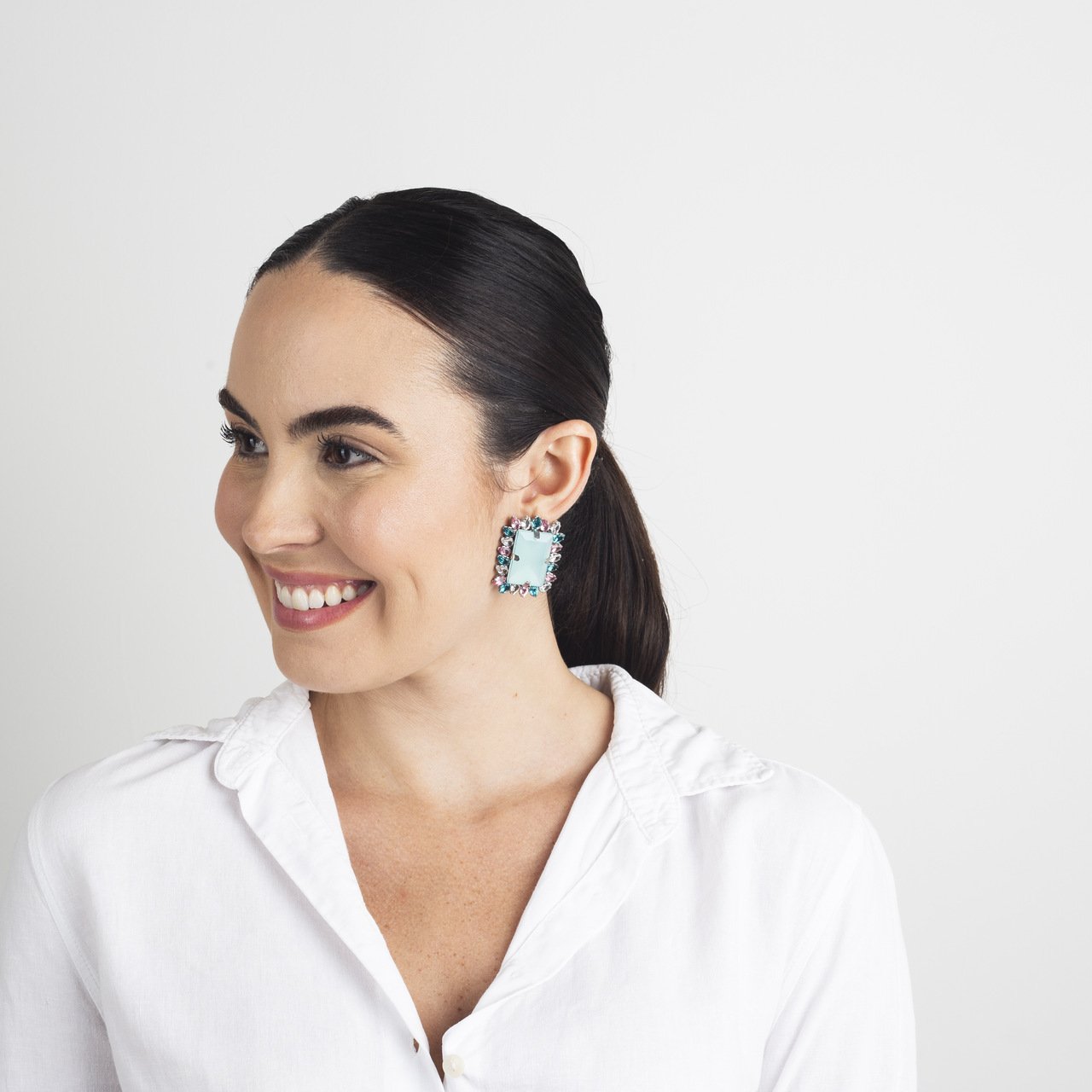 BRINCOS DUQUESA VERDE ÀGUA CRAVAÇÃO MIX CRISTAIS RÓDIO BRANCO