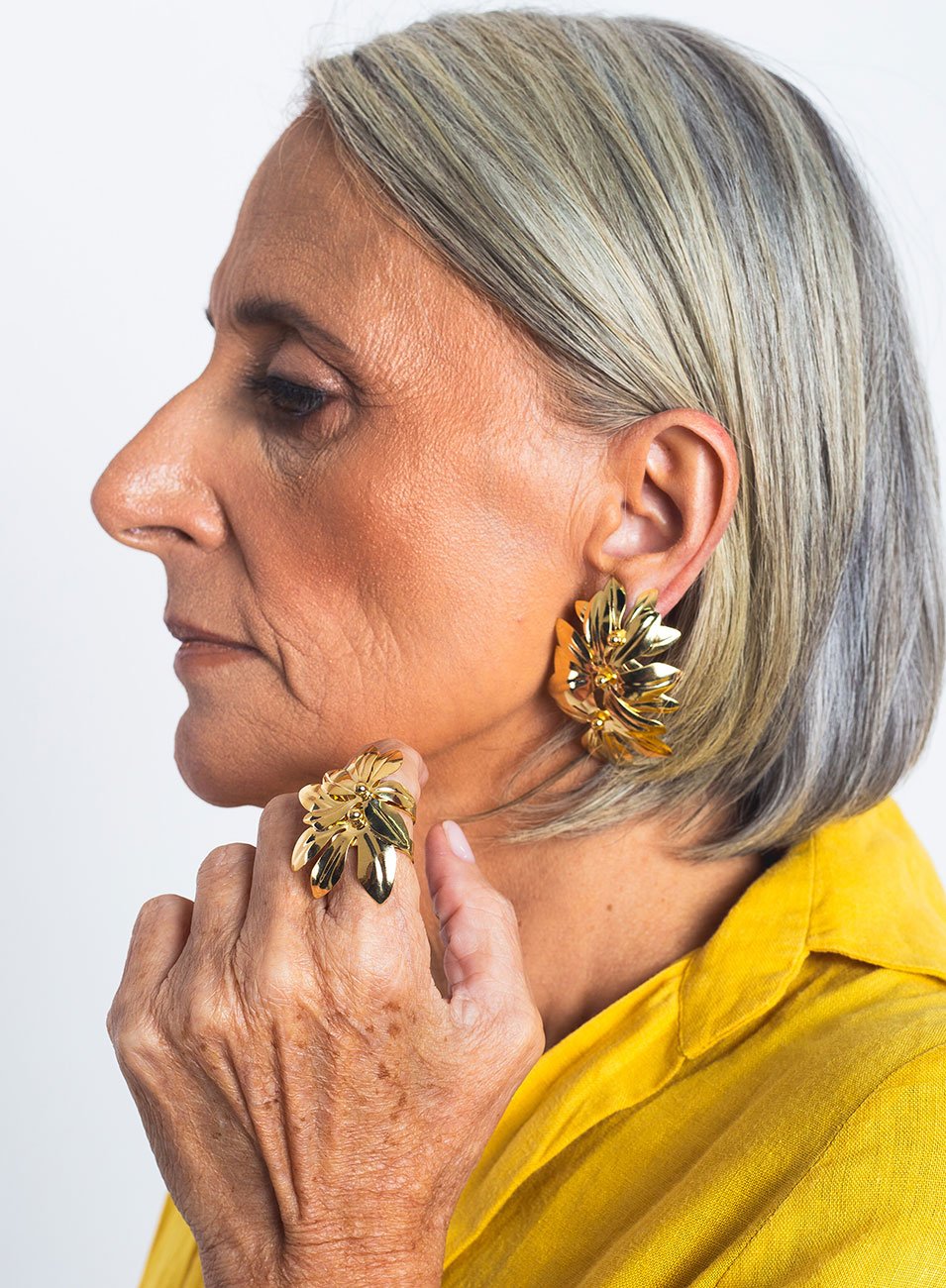 BRINCOS FOLHAS DA CAATINGA BANHO OURO