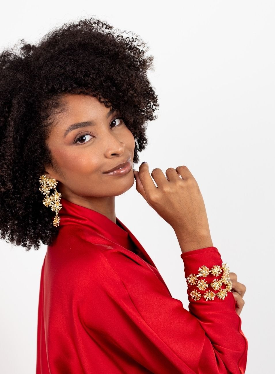 BRINCOS MAXI CALM BANHO DE OURO