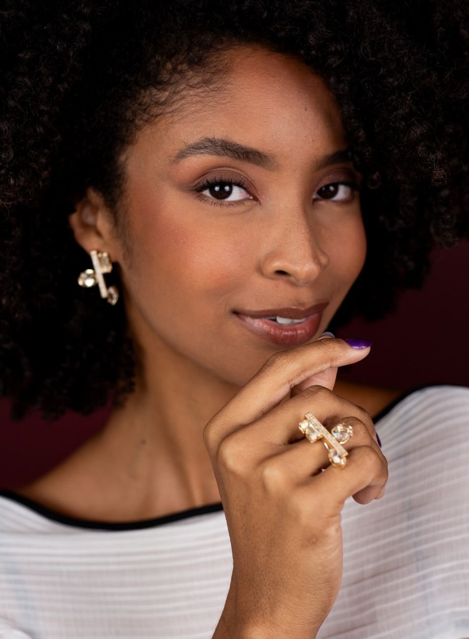 BRINCOS MODERN CRISTAIS INCOLOR BANHO OURO