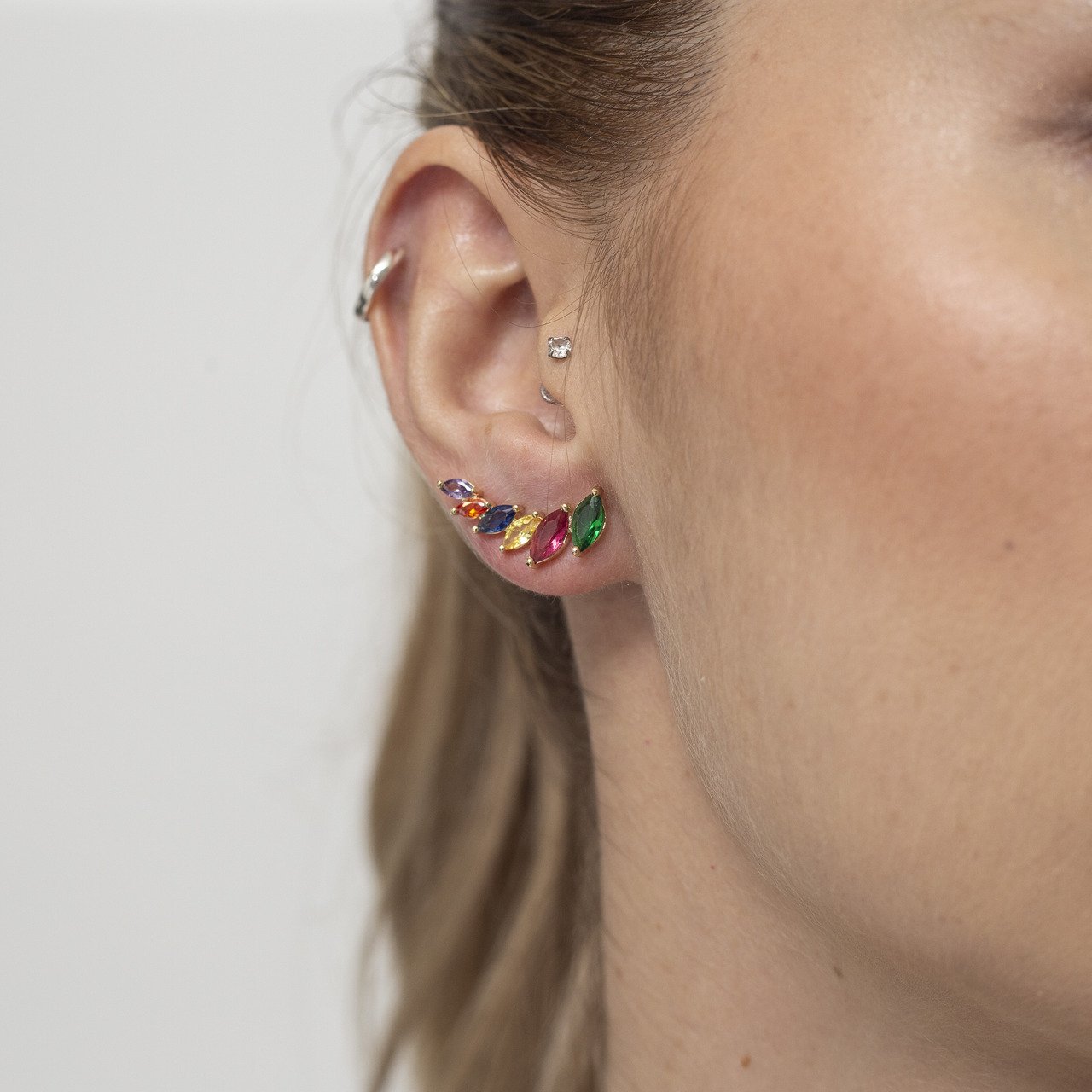 BRINCOS ROYALE COLORIDOS BANHO OURO