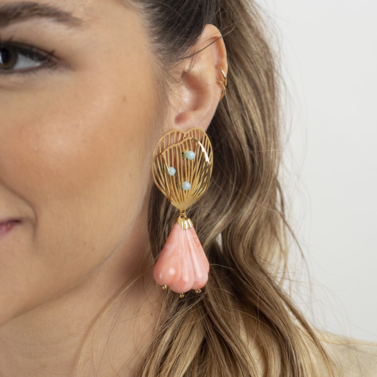 BRINCOS SARGASSUM GOTAS ROSÉ BANHO OURO