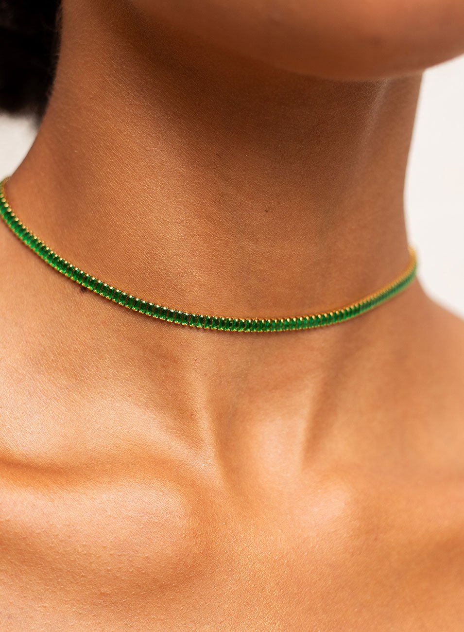 CHOKER BELLA RIVIERA VERDE ESCURO BANHO OURO
