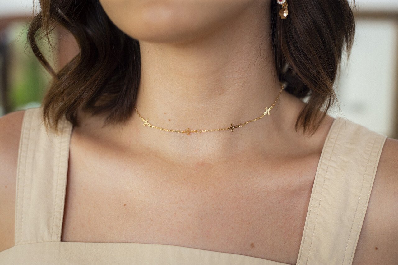 CHOKER CRUCIFIXO MEDIEVAL BANHO OURO