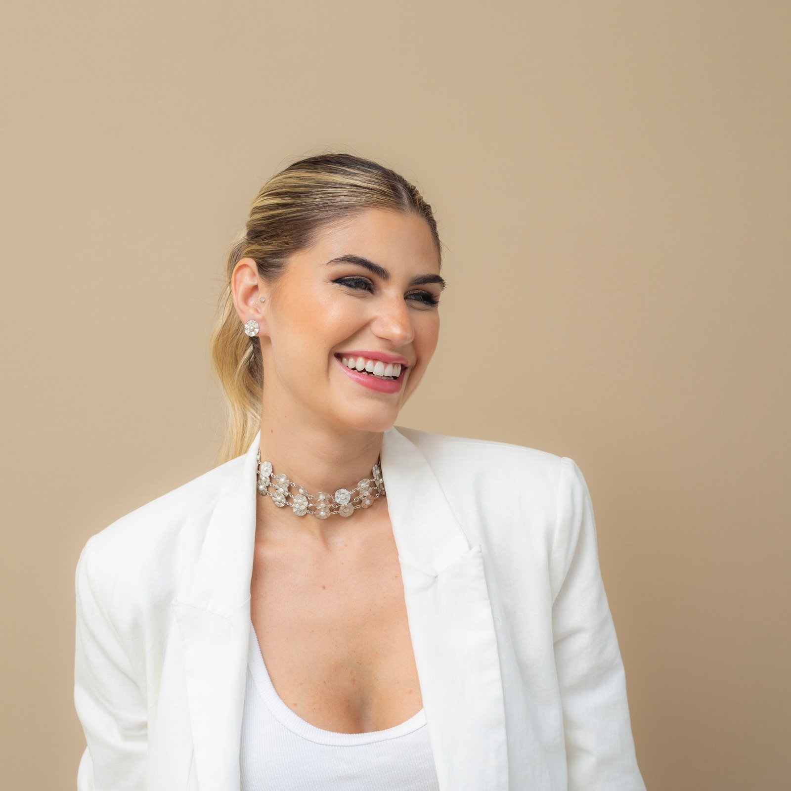 CHOKER DISCO PÉROLAS BANHO RÓDIO BRANCO