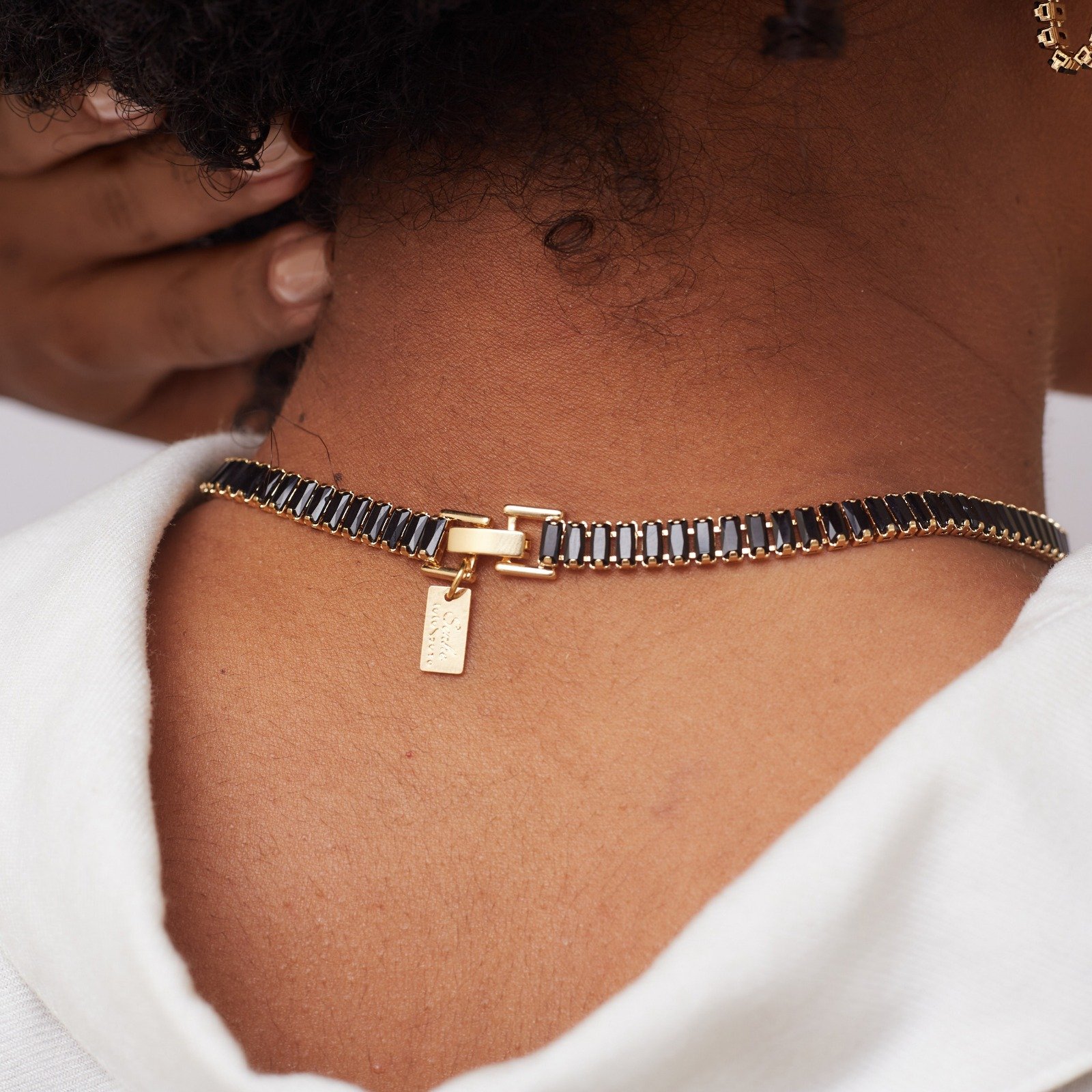 CHOKER DIZOU RIVIERA BAGUETE PRETO BANHO OURO