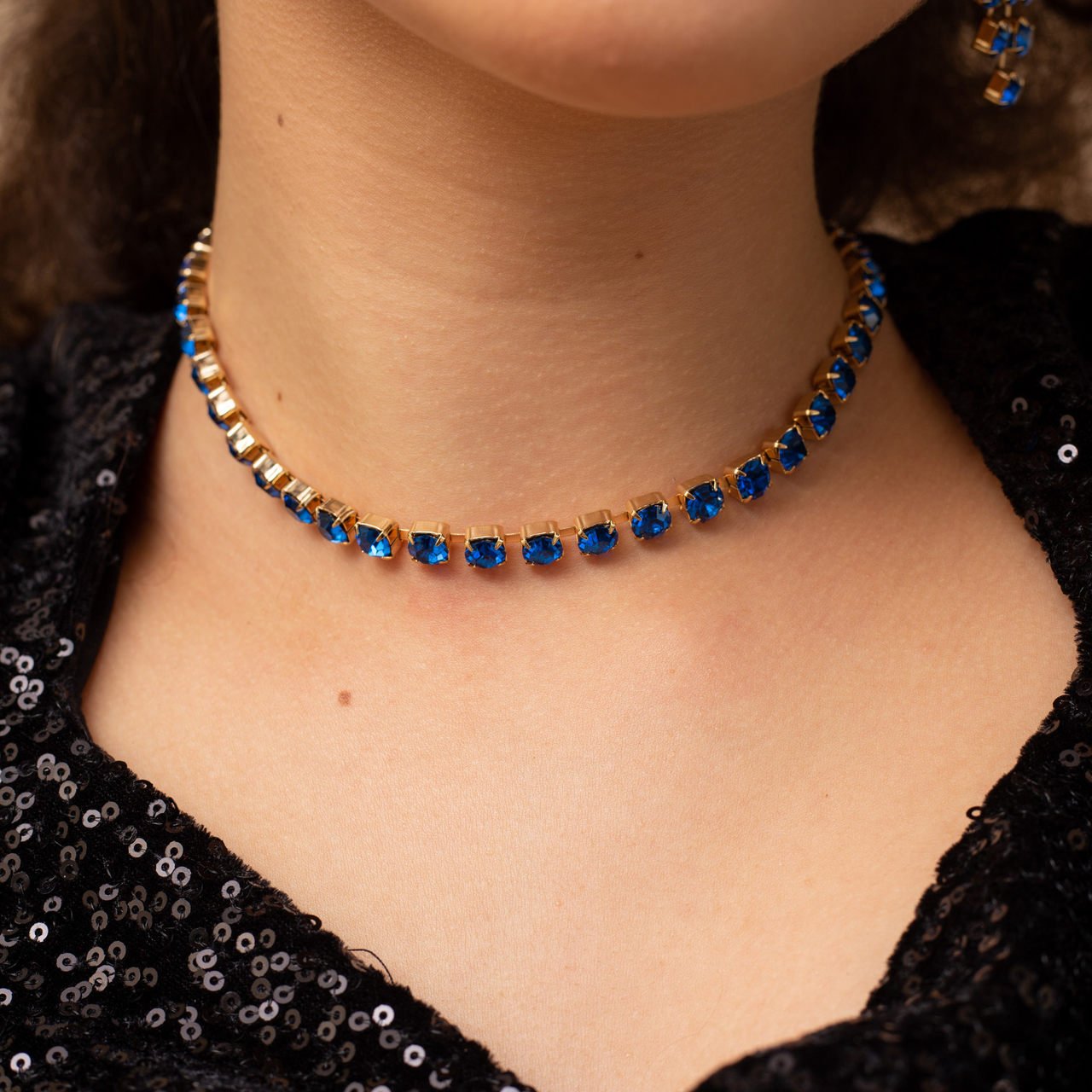 CHOKER ELORA RIVIERAS AZUIS BANHO OURO