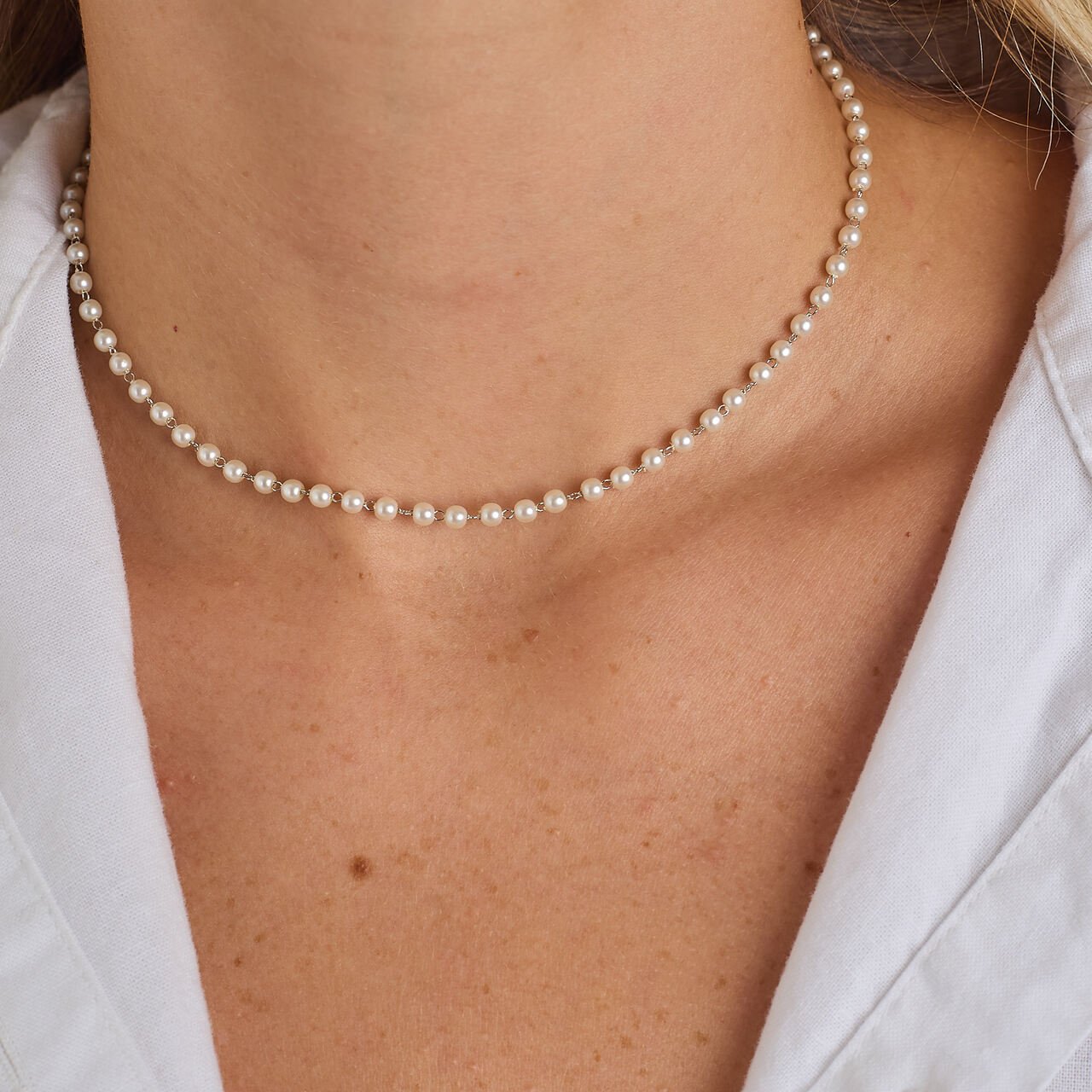 CHOKER PRINCESINHA MINI PÉROLAS BANHO RÓDIO BRANCO