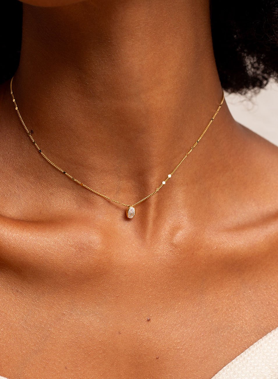 CHOKER SABINA PONTO DE LUZ ZIRCÔNIA BANHO OURO 