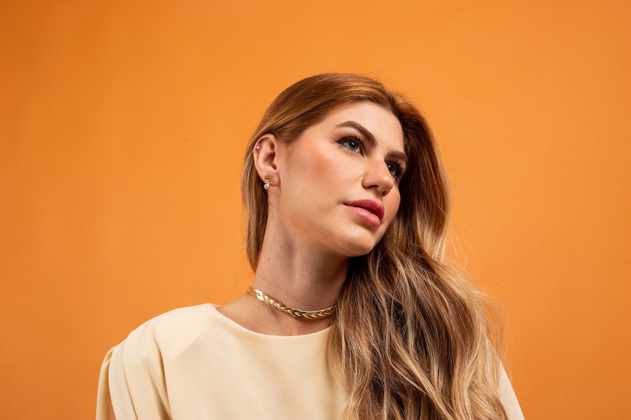 CHOKER SANCHO CORRENTE ACHATADA BANHO OURO