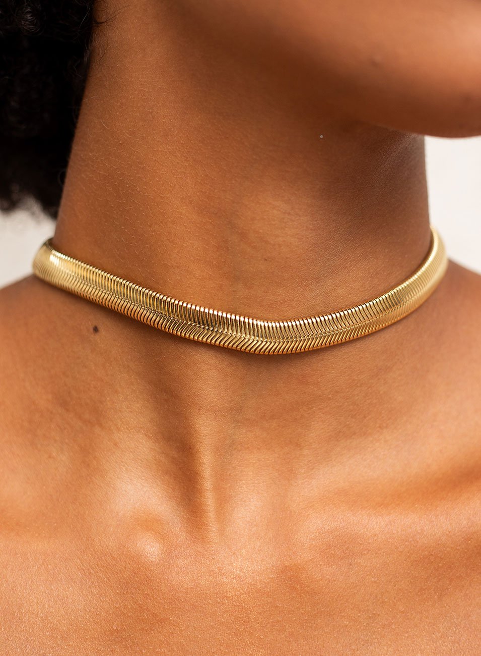 CHOKER SIMPLA RABO DE RATO 8MM BANHO DE OURO