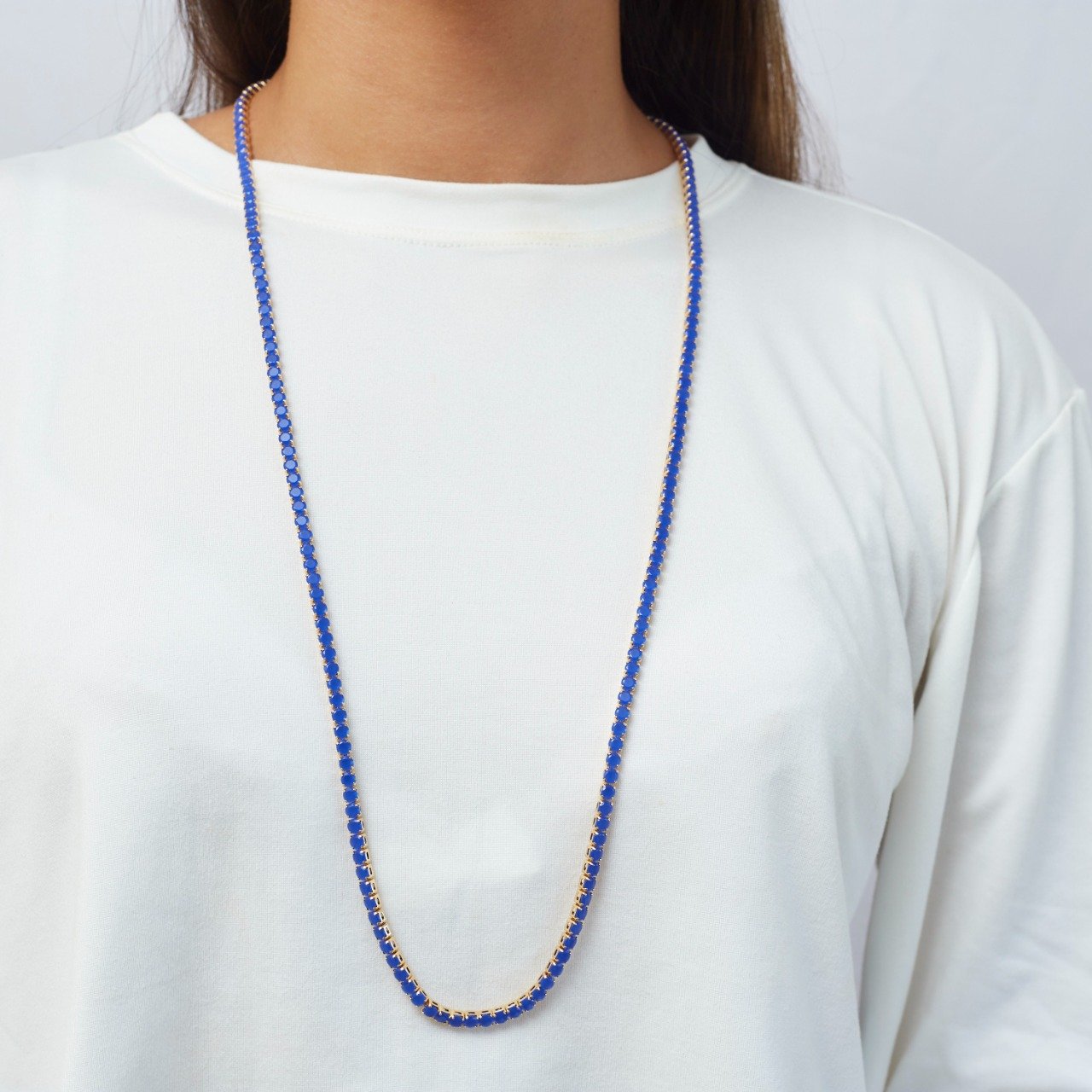 COLAR HELÔ RIVIERA AZUL LONGO BANHO OURO