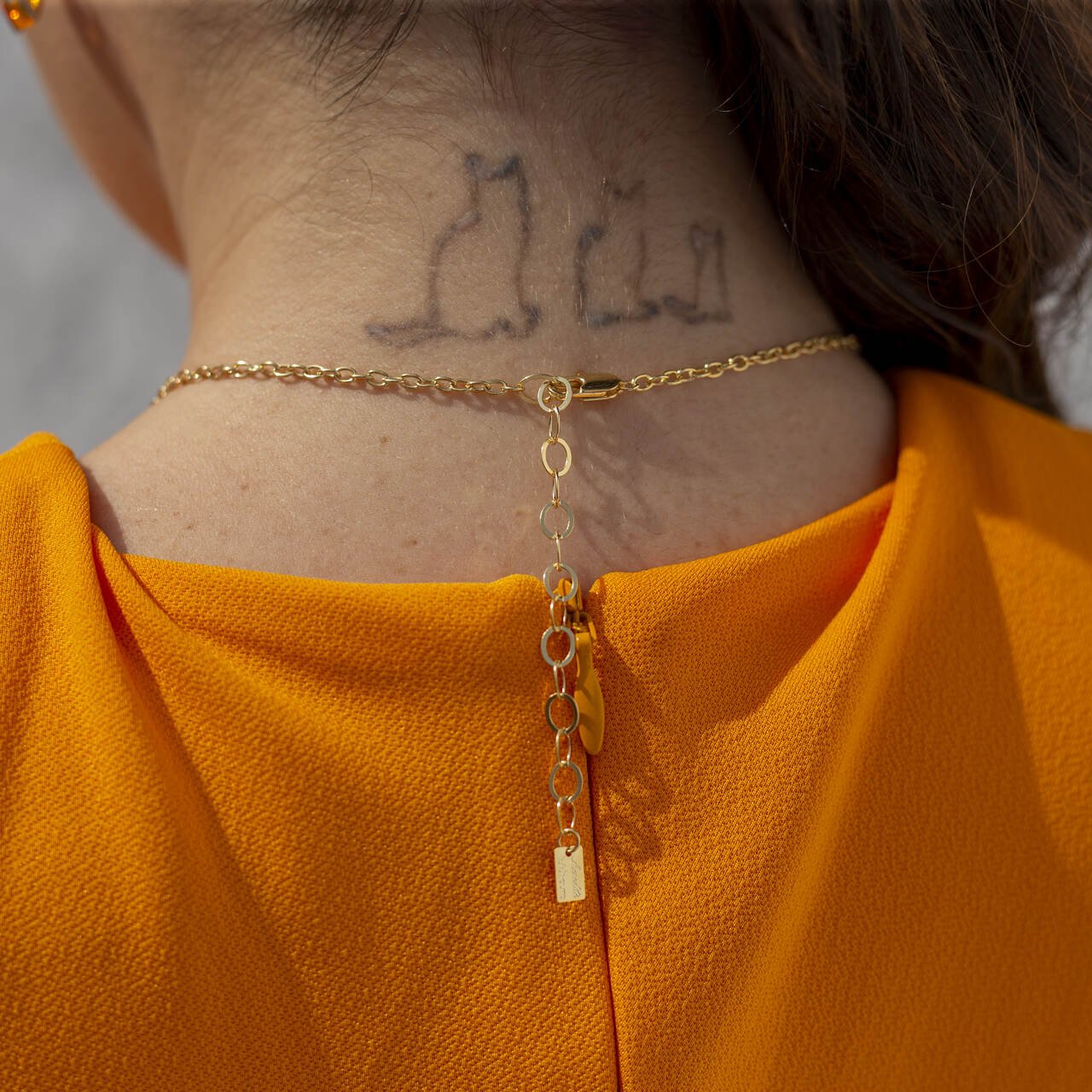 COLAR LONGO ESTRELA DO MAR PÉROLA BANHO OURO