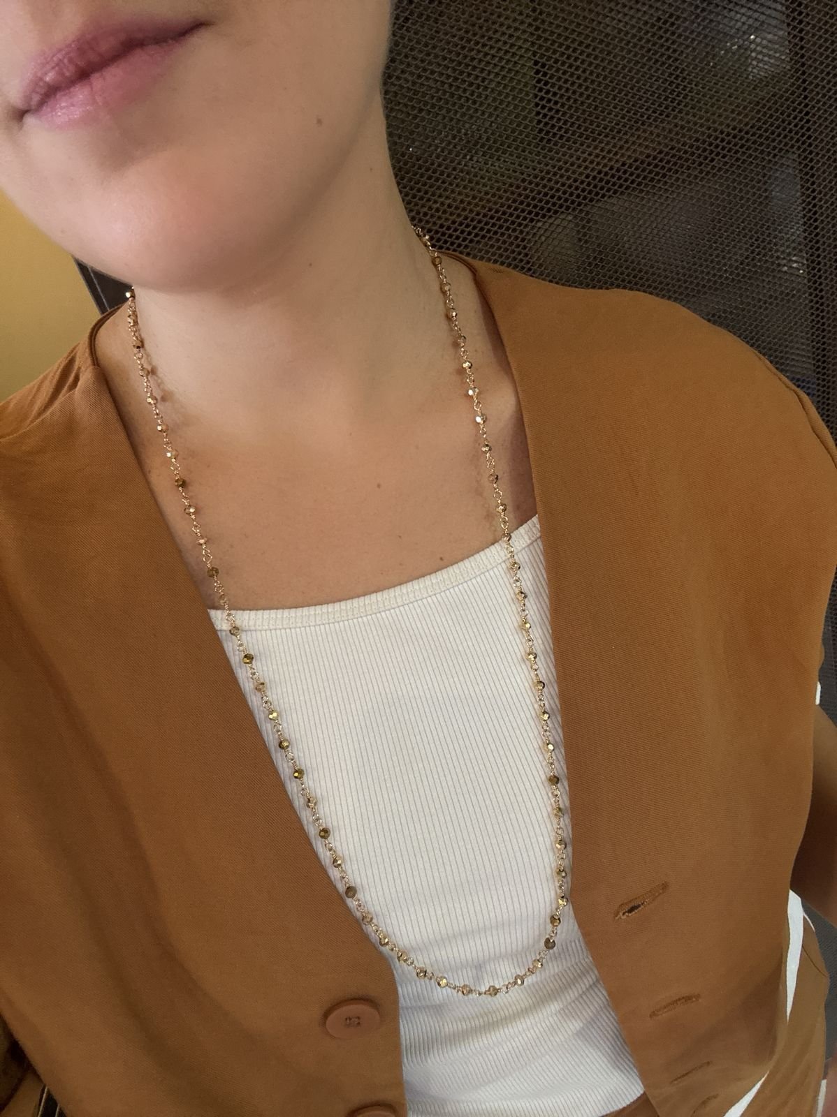 COLAR LONGO ODALISCA CRISTAIS BANHO OURO