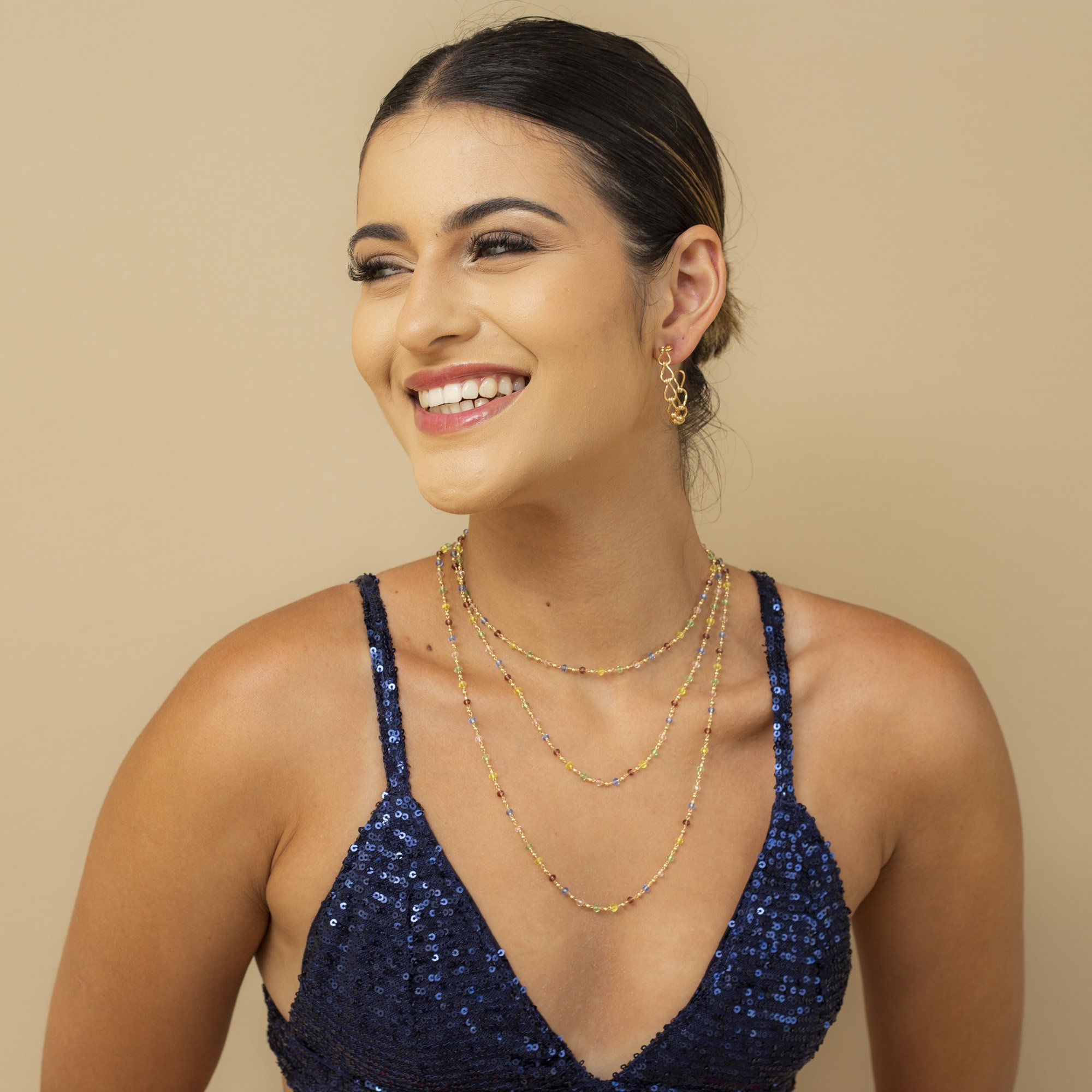 COLAR MARROCA CRISTAIS MULTICORES FACETADOS BANHO OURO