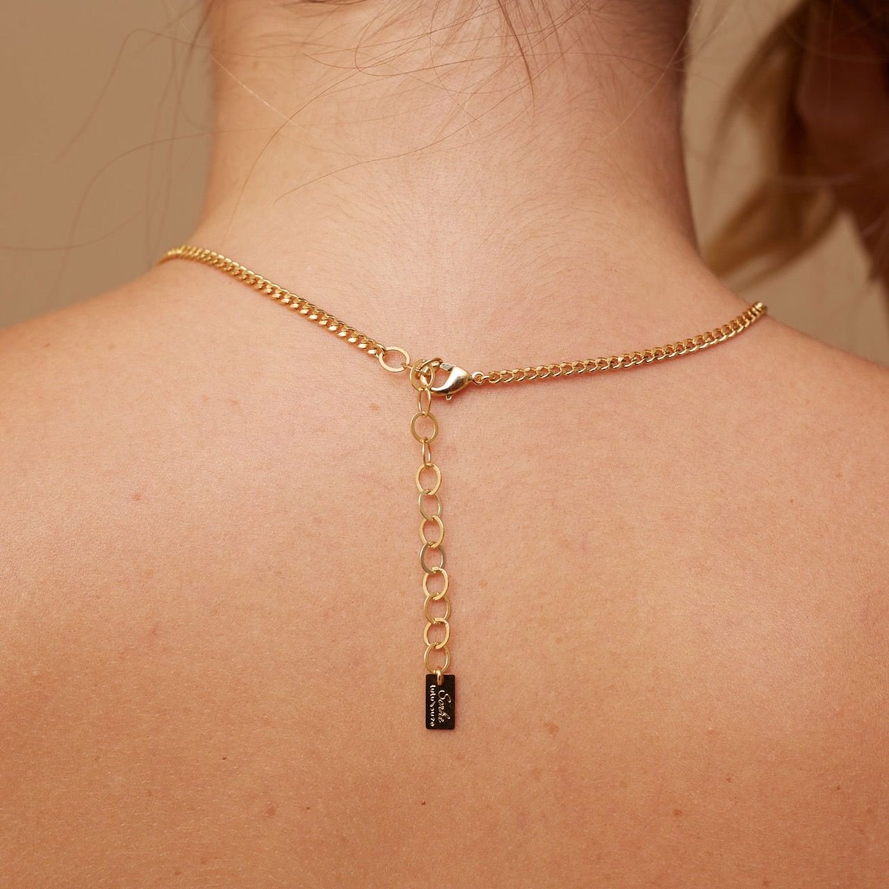 COLAR RELICÁRIO INICIAL G BANHO OURO