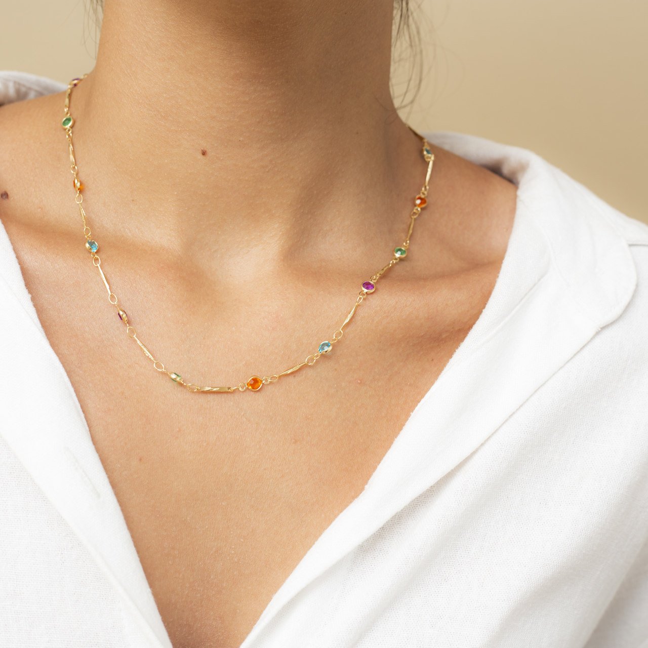 COLAR TIFANY CURTO ZIRCÔNIAS COLORIDAS BANHO OURO