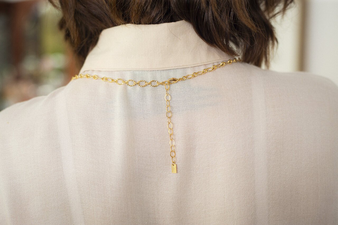 COLAR TURCA RESINA TURQUESA E CRISTAL AZUL CLARO BANHO OURO