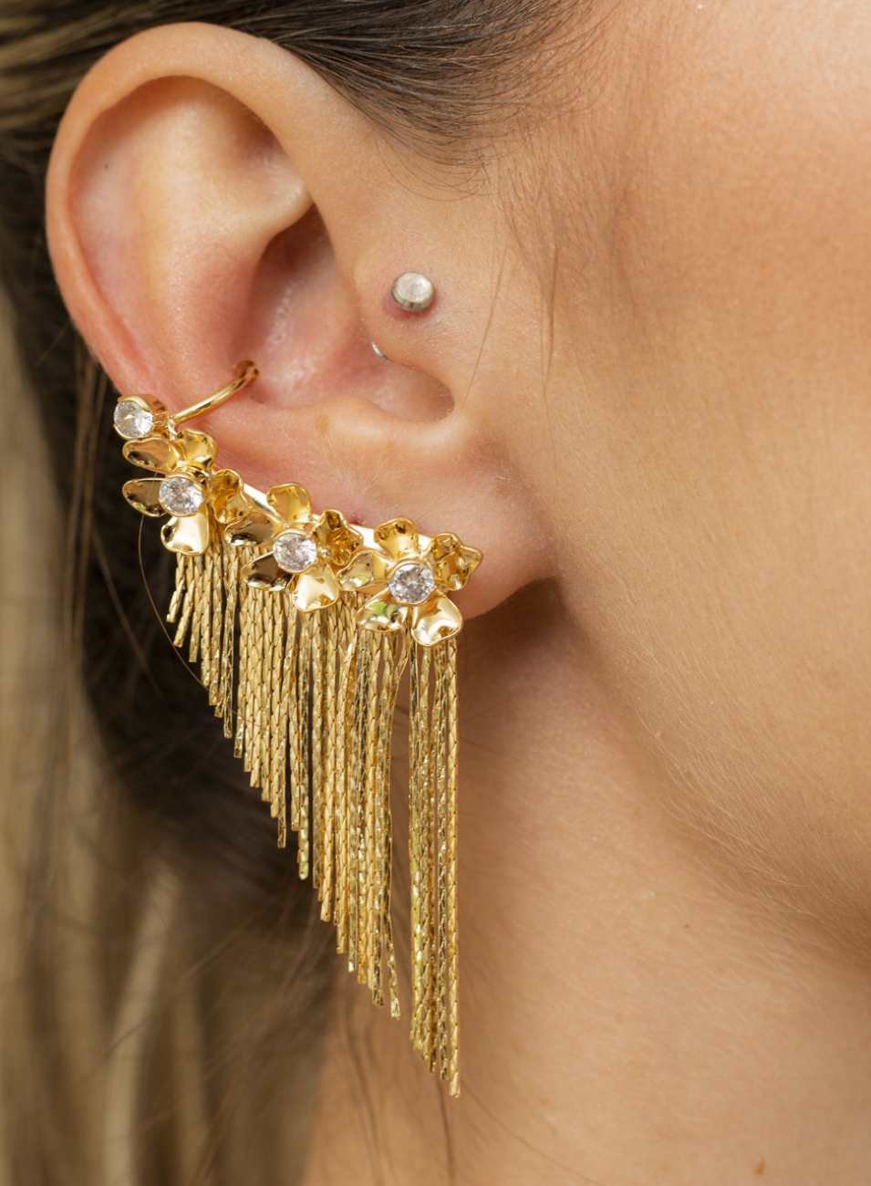 BRINCOS EAR CUFFS FLORES ZIRCÔNIA FRANJA BANHO OURO